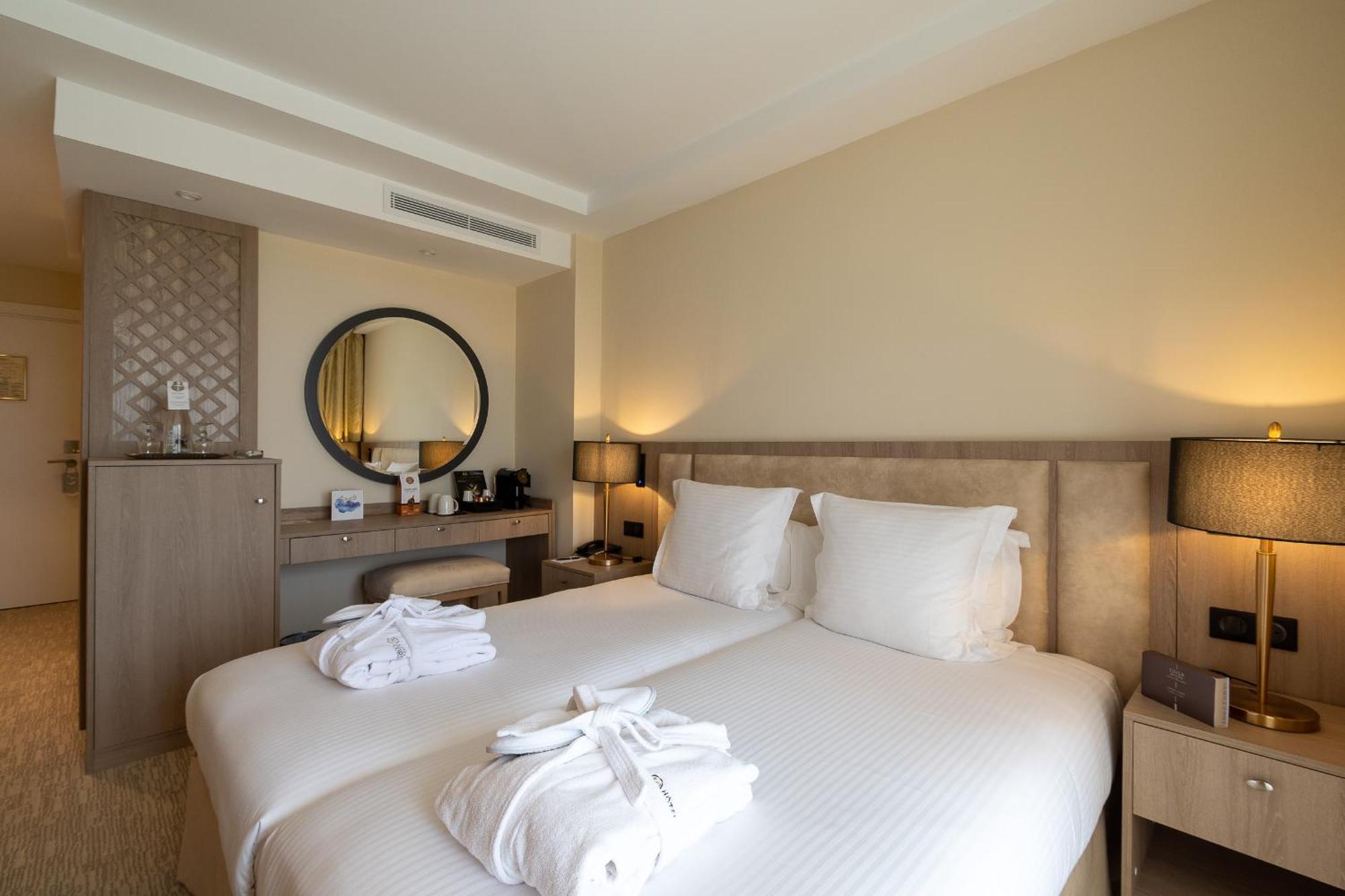 Hotel Corsica & Spa Calvi (Corsica) Quarto foto